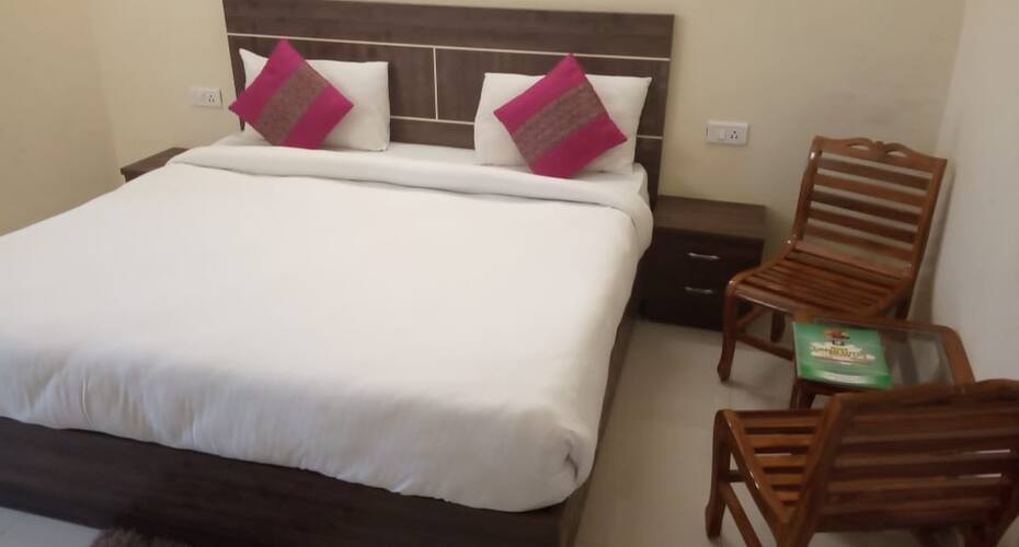 D Green Palace, New Delhi 1